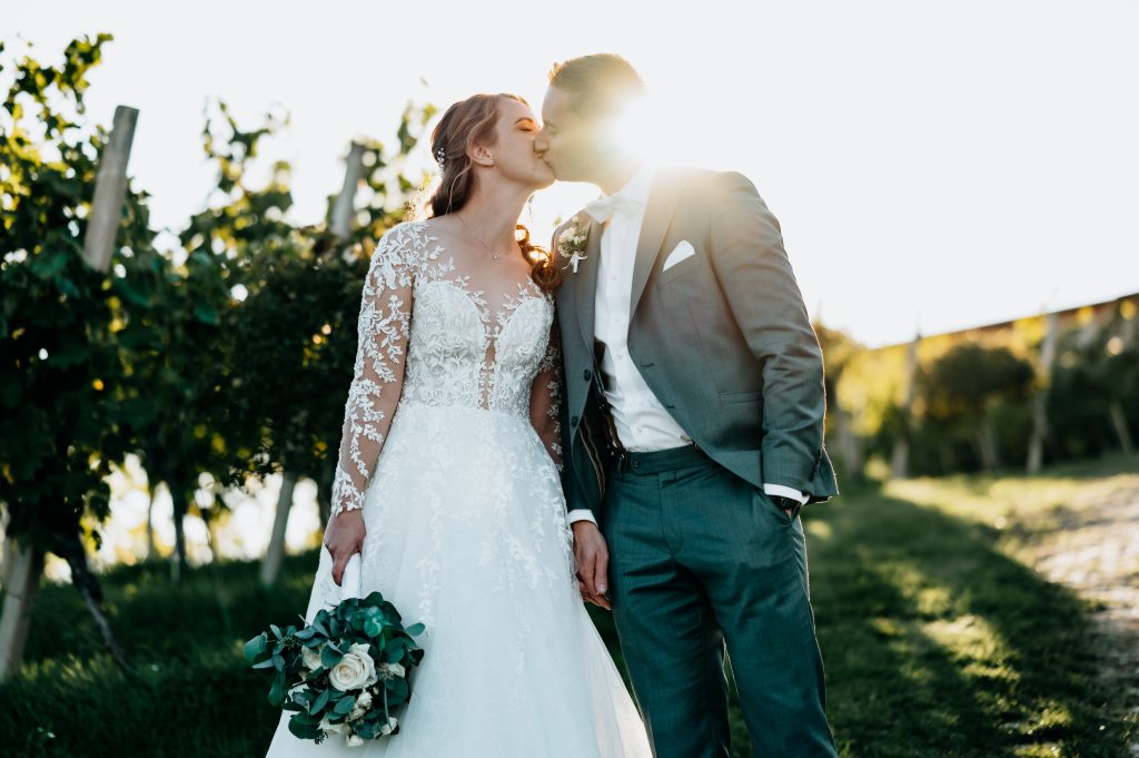 Julia & Kevin